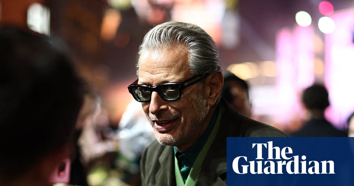 JEFF GOLDBLUM ABANDONS MEAT AFTER WICKED INSPIRATION, SHOCKING FANS