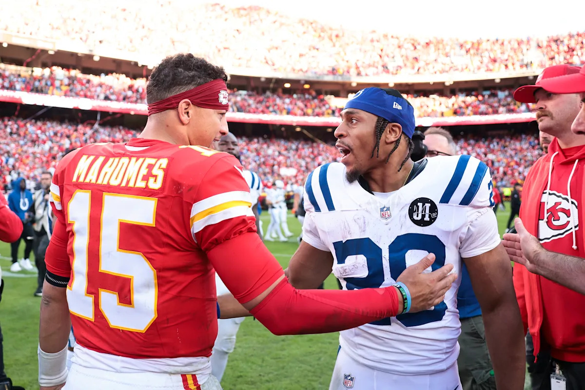 Fantasy Football Experts Are Lying To You