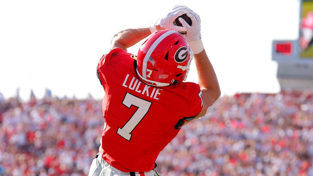 Georgia's Dynasty on the Brink: Key Players Return for High-Stakes Texas Showdown!