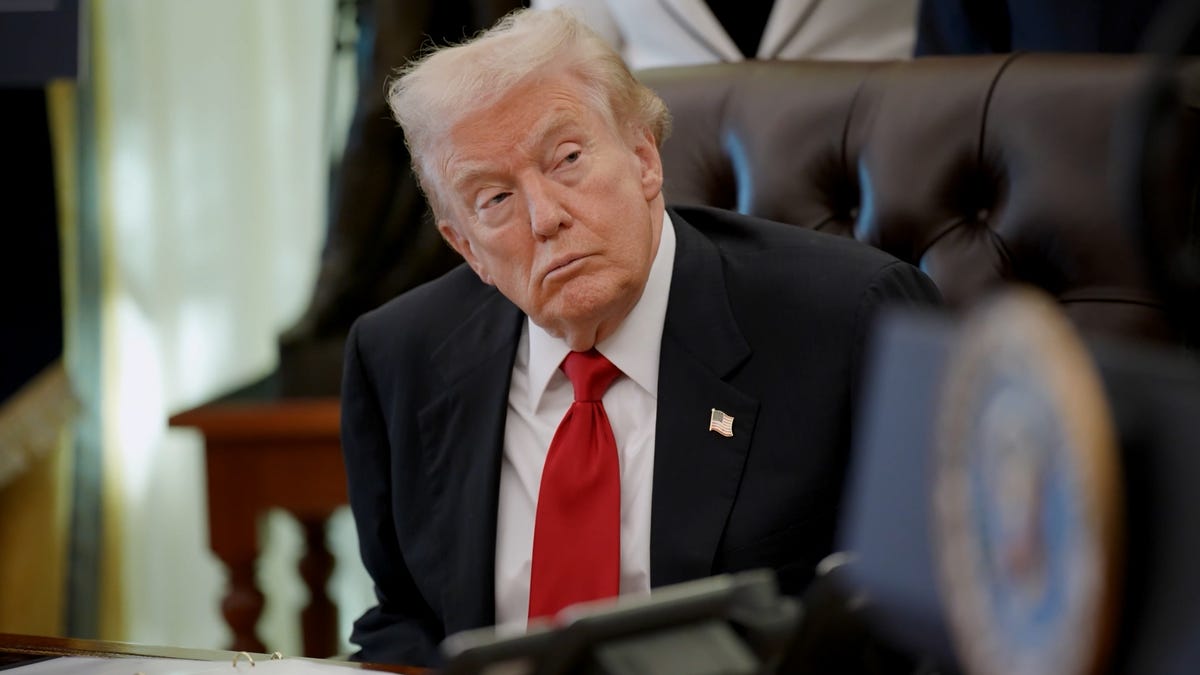 Trump's Economic Betrayal: Loyalty Tested, Power Eroding