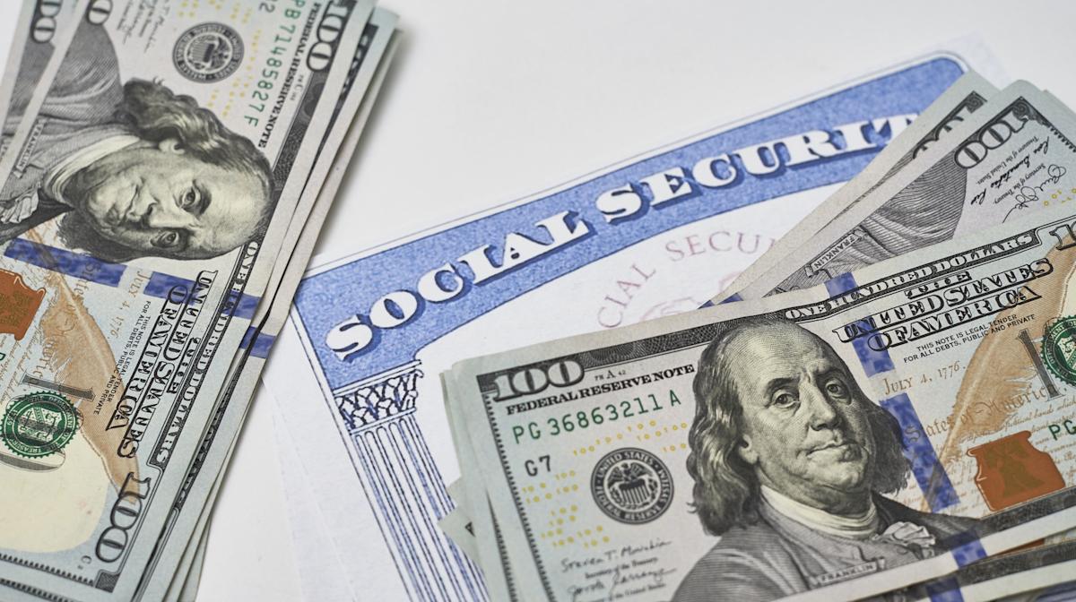 Social Security's December 2025 Payment Shell Game