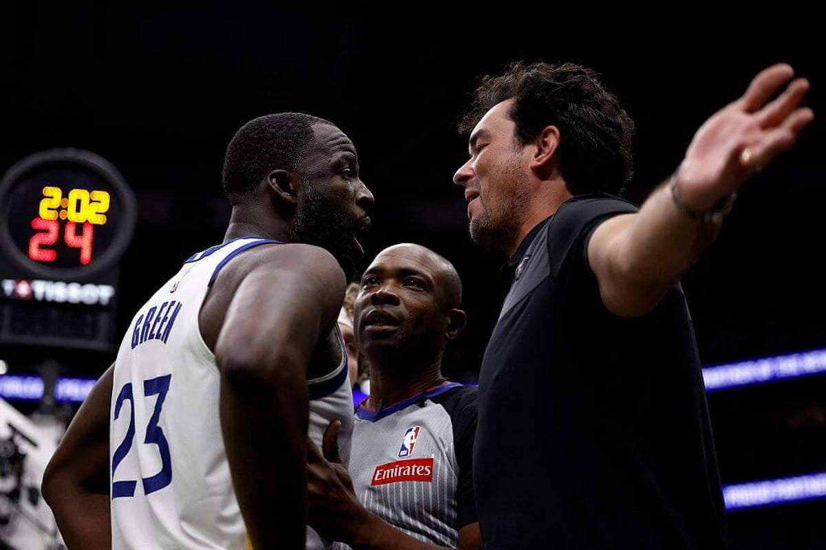 Draymond Green Unleashes Fury: Gender Taunts Spark Volatile On-Court Showdown with Fan