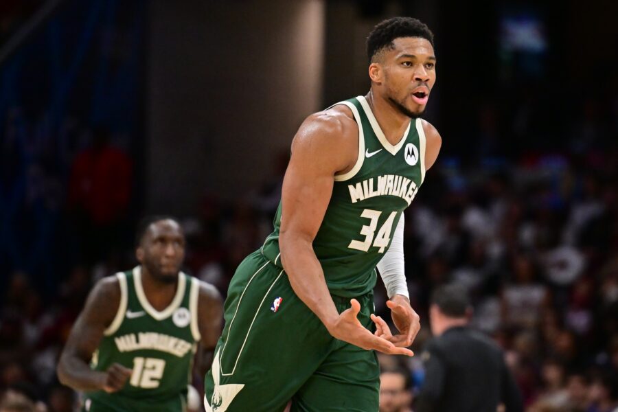 GIANNIS SIDELINED: BUCKS' CHAMPIONSHIP HOPES HANG BY A THREAD!