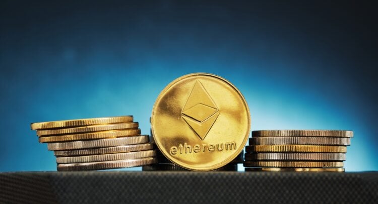 Ethereum's 40% Crash: The Bull Market is Dead, and ETH Is Now Deemed Riskier Than Bitcoin