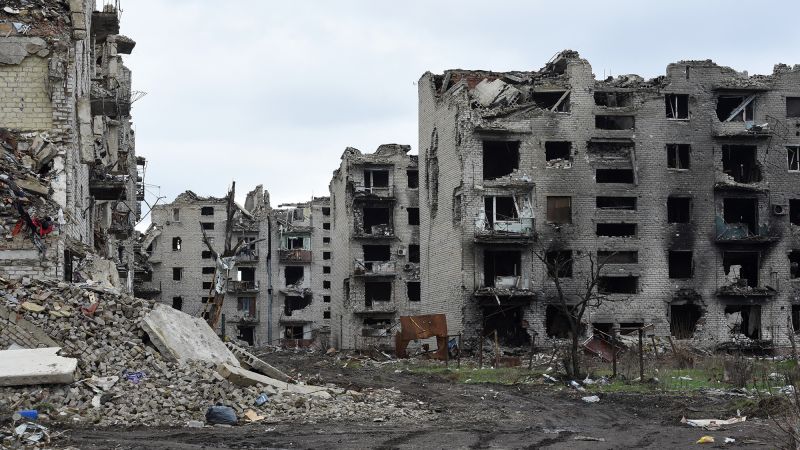 Ukraine's Fate: Trump's Peace or Putin's Ploy?