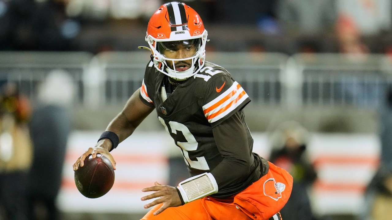 PRIME TIME CIRCUS: Deion's Son Takes Over The Browns