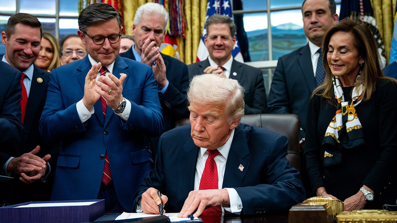 Trump's Economic Betrayal: Loyalty Tested, Power Eroding