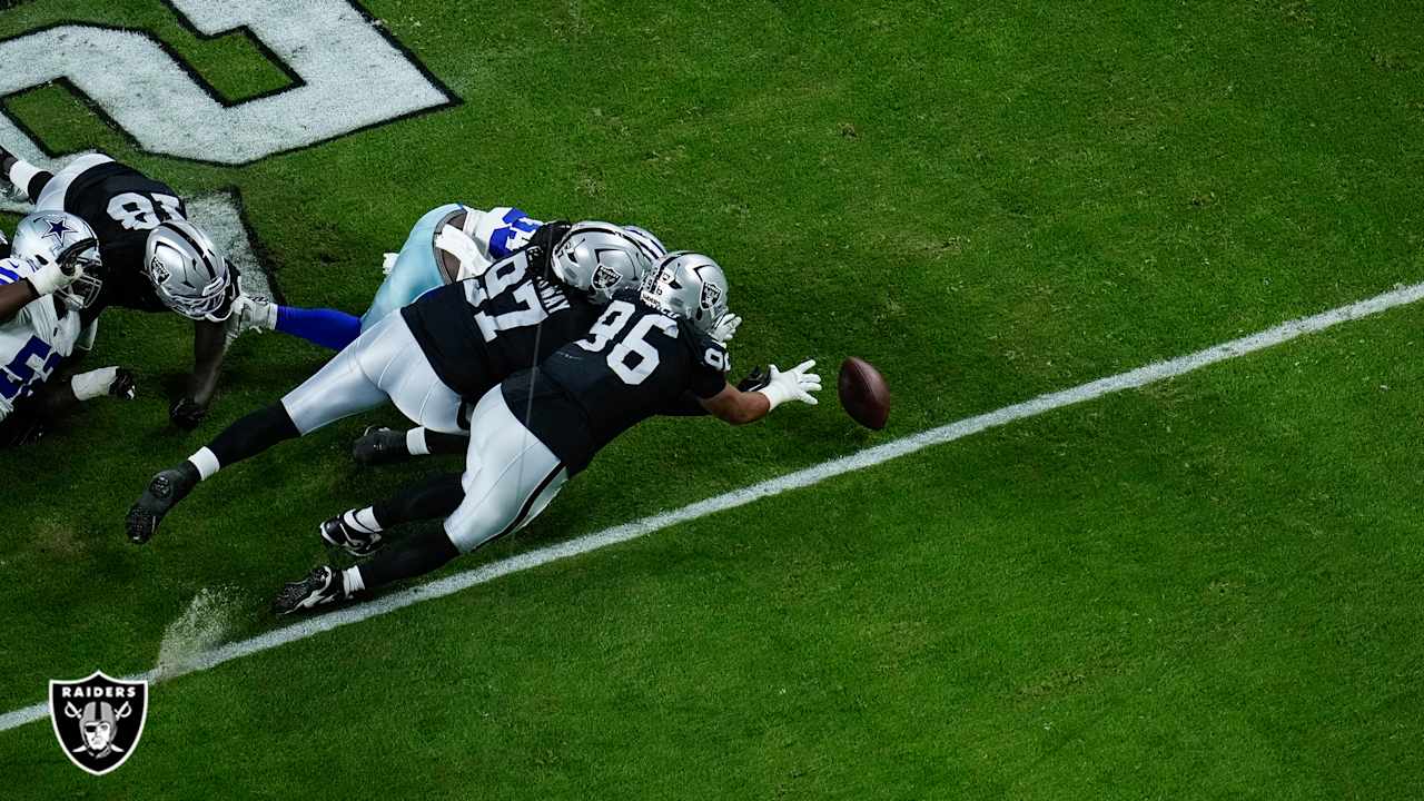 Cowboys Poised to Crush Raiders on Monday Night Football: Dallas Defense Dominates Sin City Showdown!