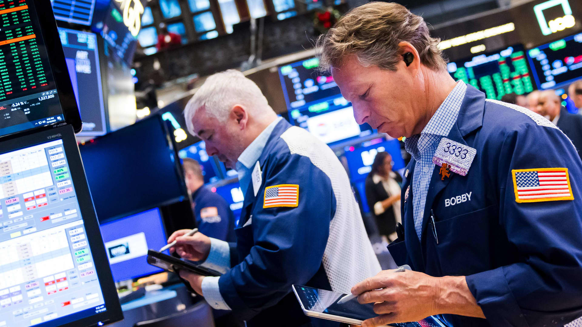 Wall Street's Latest Scam: Futures Slip After Fake Record