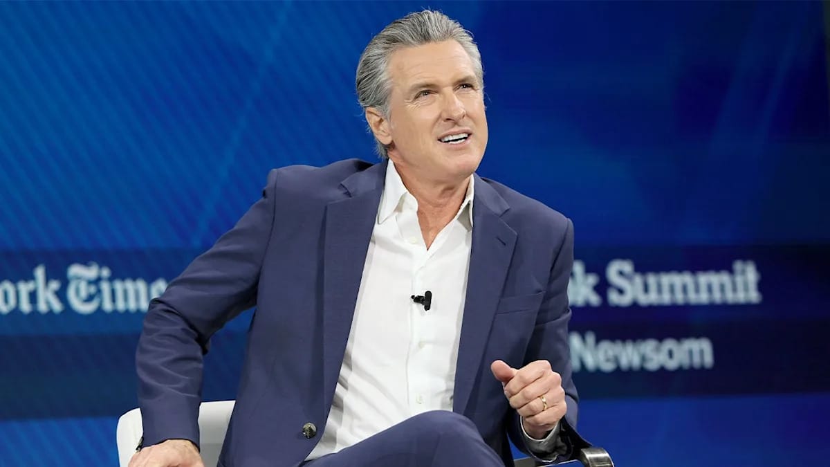 Lorenzo Lamas' Two-Word Condemnation of Newsom Presidency