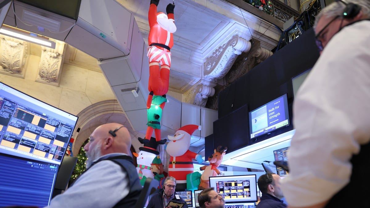 Vanguard Kills 60/40 Rule for Bond Market Dominance