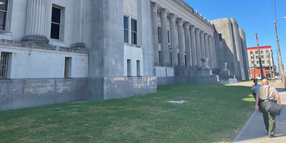 Defense Attorney Defrauded Client's Family Out of $250,000