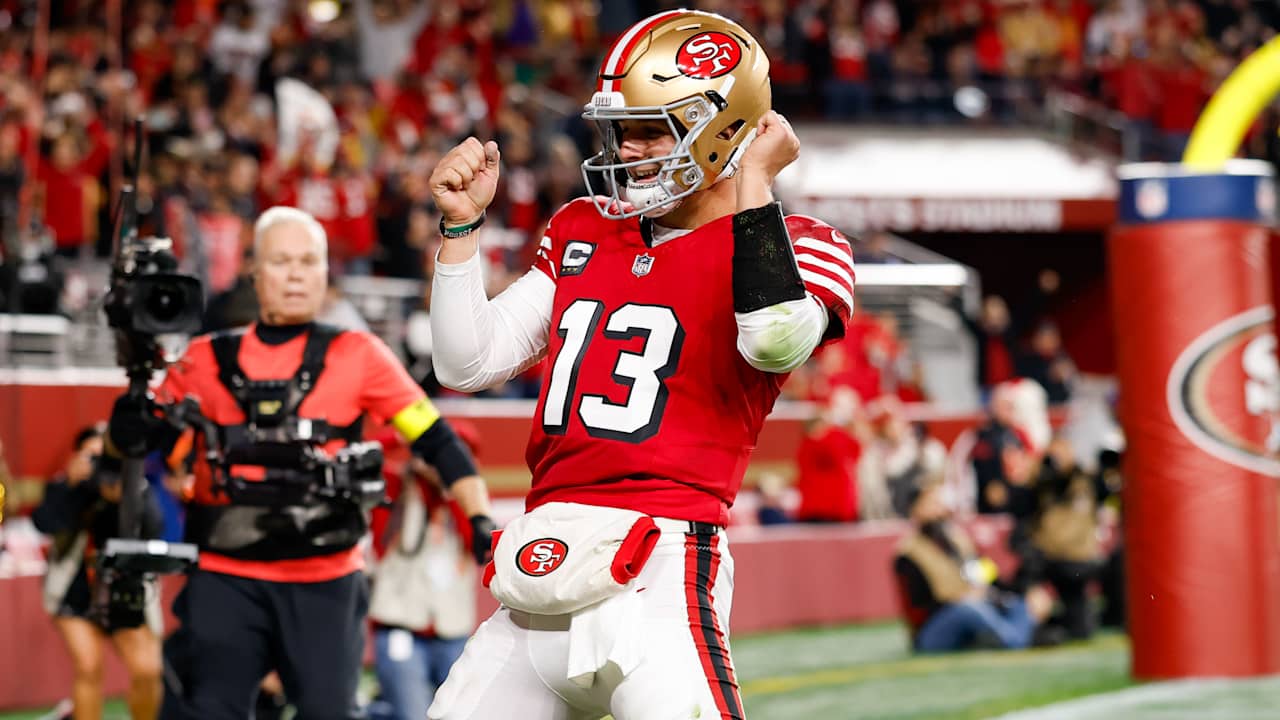 NFL Week 17 Chaos Solidifies Playoff Winners and Losers