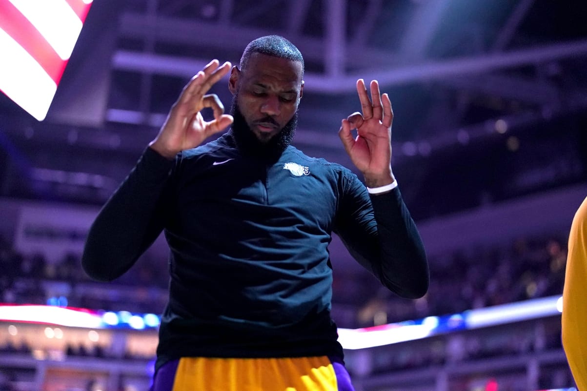 LeBron James Anthem Row Fuels Outrage