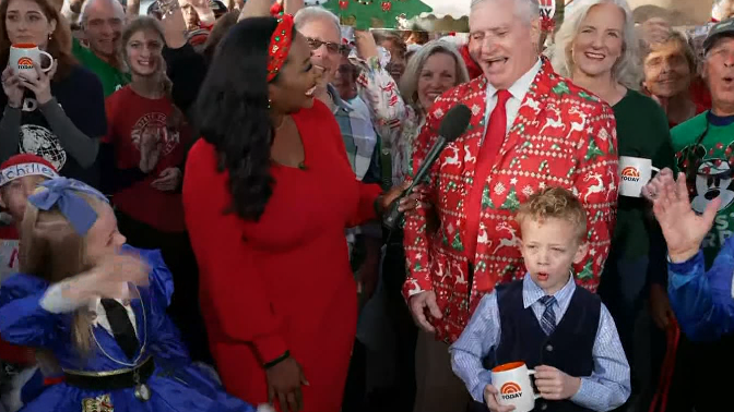 Mount Dora's TV Fame Hides A Rampant Scam Culture