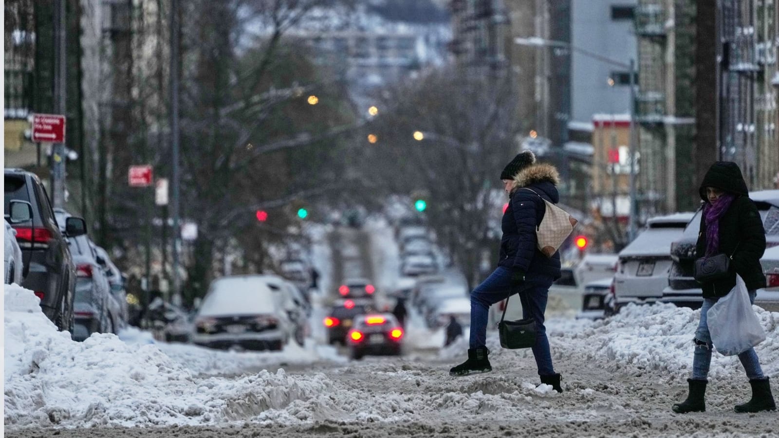 NYC Schools Reopen After Winter Storm, City Works to Restore Normality