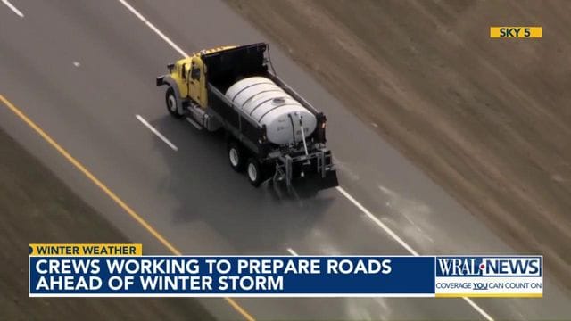 Winter Storm Threatens Carolinas With Ice and Snow