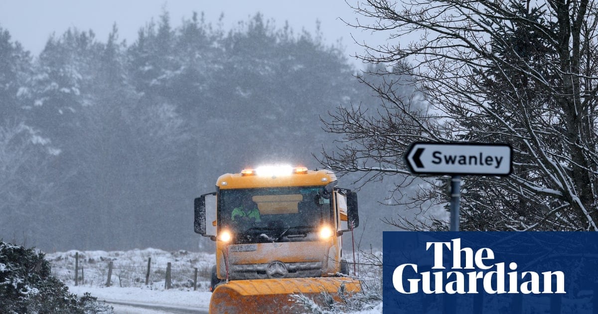 UK Snow Chaos Exposes Pathetic Infrastructure Fragility