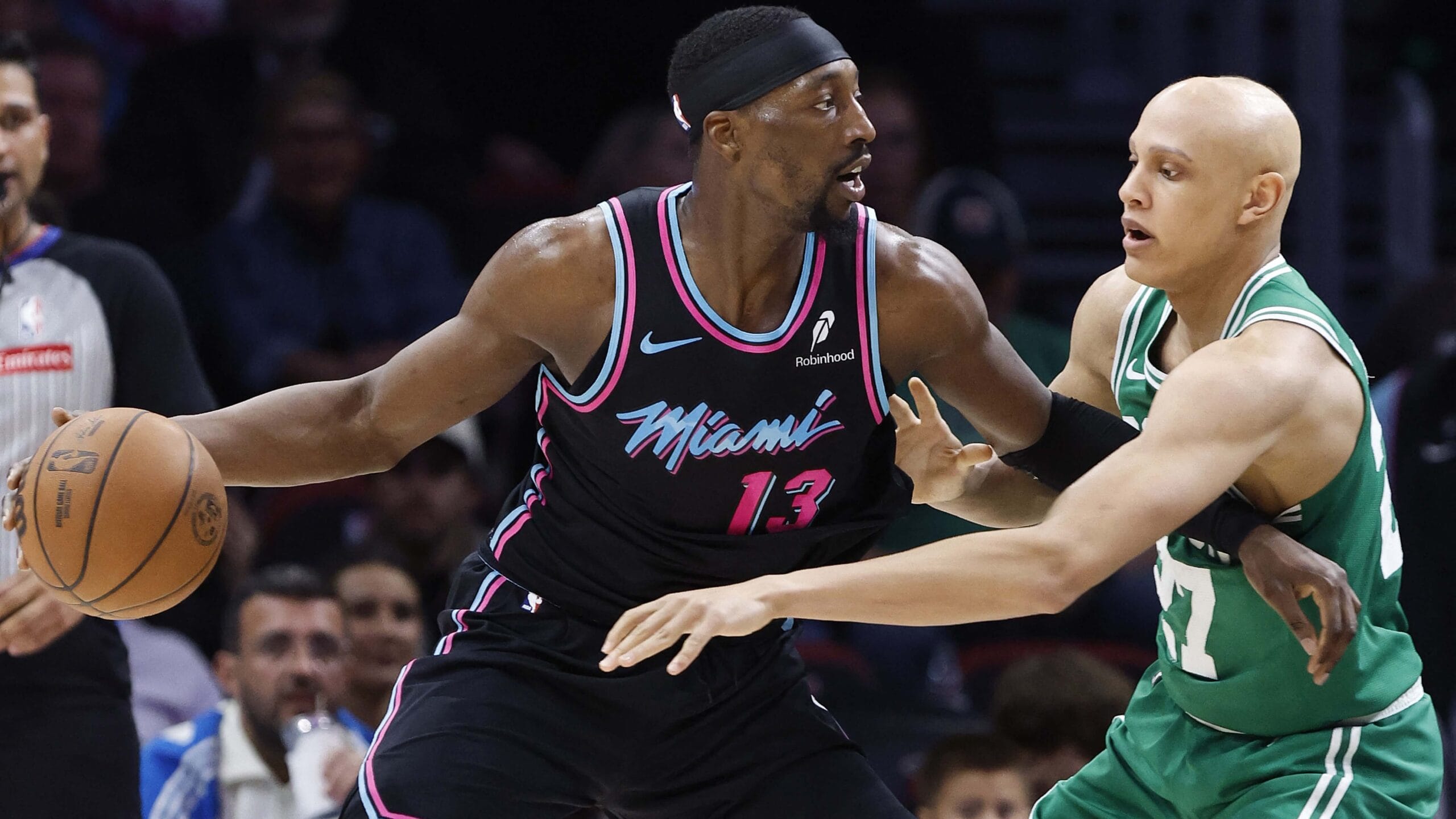 Draymond Green Out as Heat Face Warriors in NBA Clash