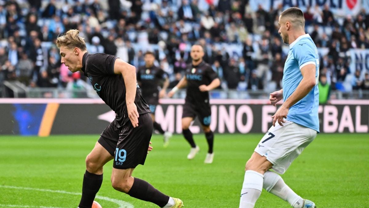 Sarri's Tactical Legacy Haunts Conte as Napoli Collapses