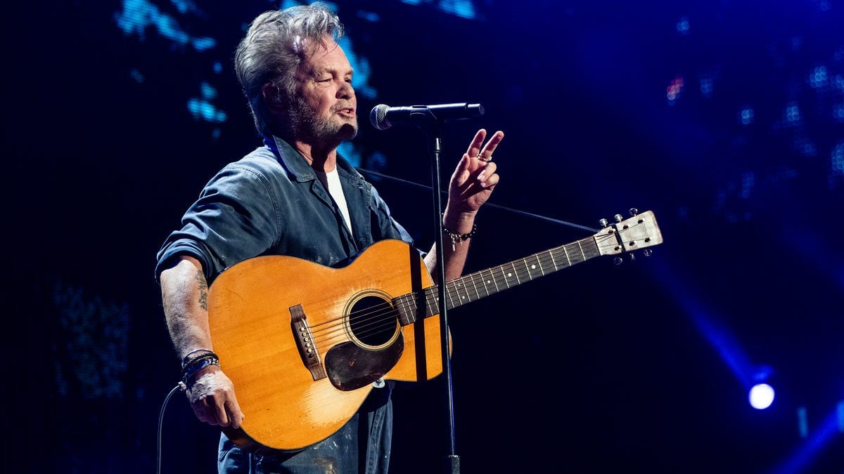 John Mellencamp Announces 19-Date 'Greatest Hits' Summer Tour