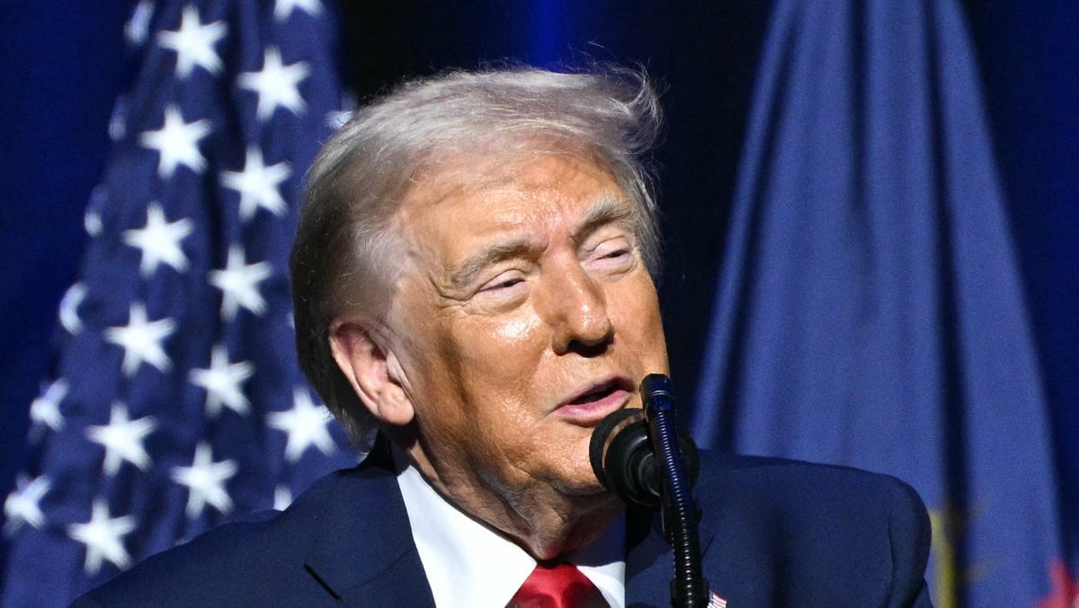 Trump Reverses Obama-Era Milk Ban, Allowing Whole Milk in Schools