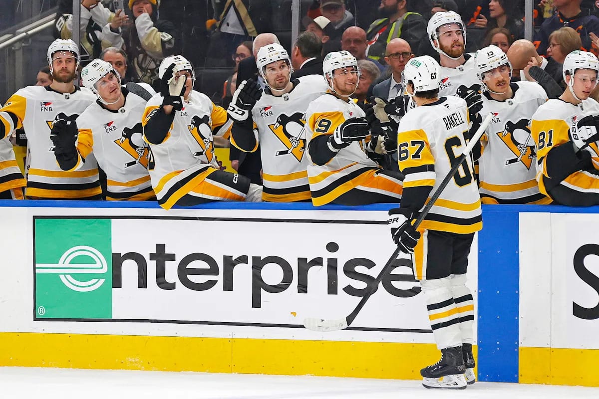 Penguins Visit Canucks Amid Winning Streak