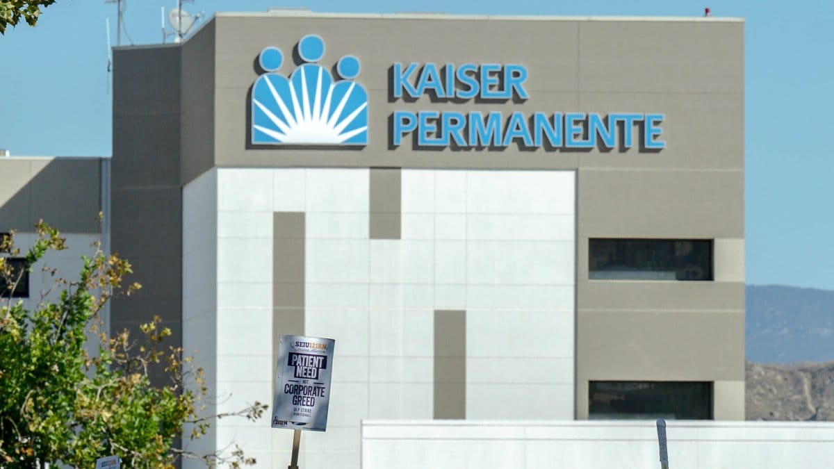 Kaiser Nurses, Health Workers Set to Strike Statewide