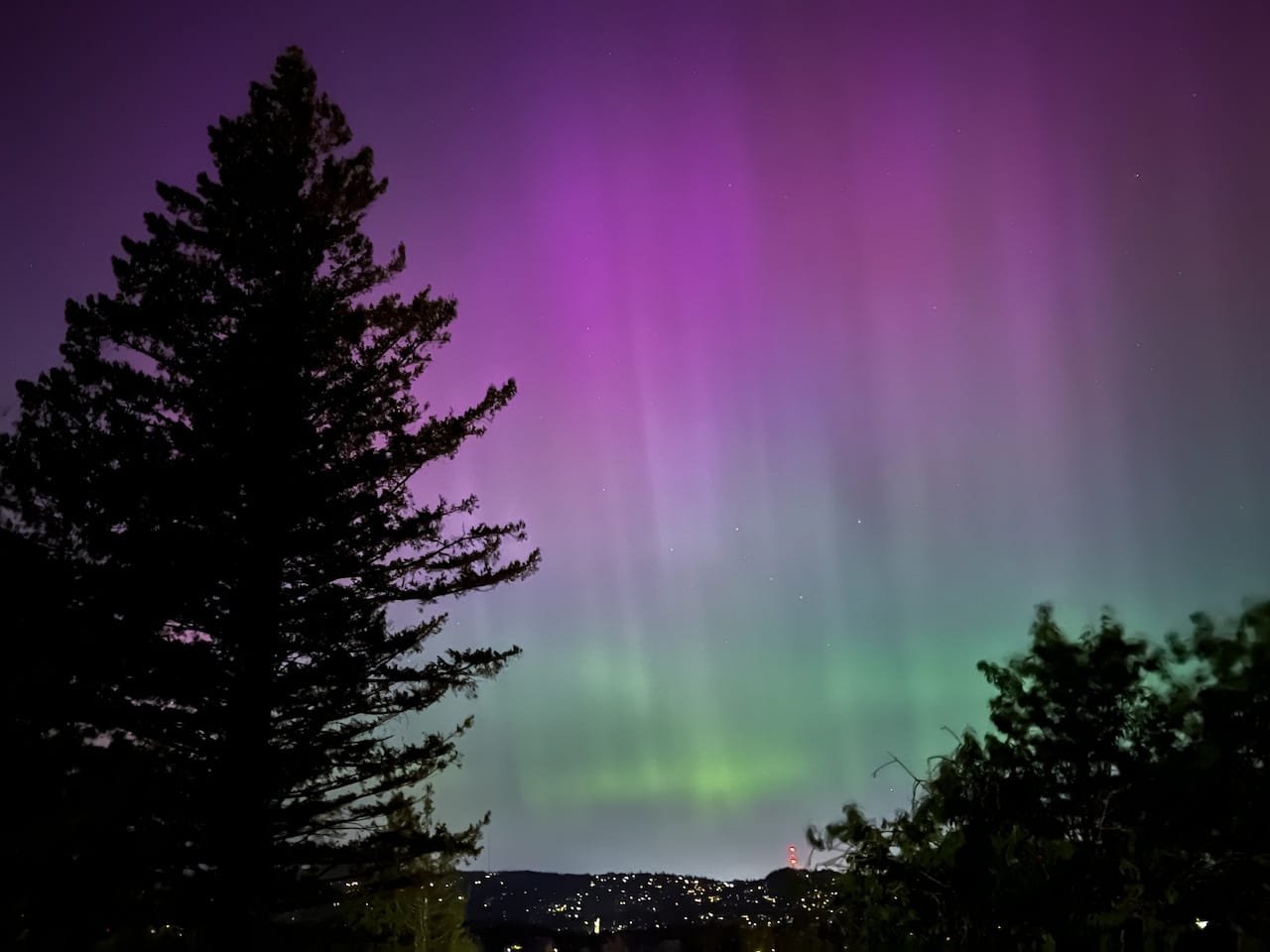 Sun's Powerful Flare Sparks Northern Lights Forecast