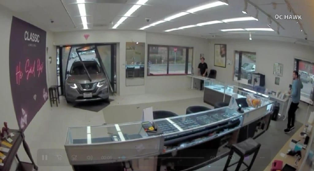 Jewelry Store Rammed in $1M Heist, Leads to Getaway Crashes