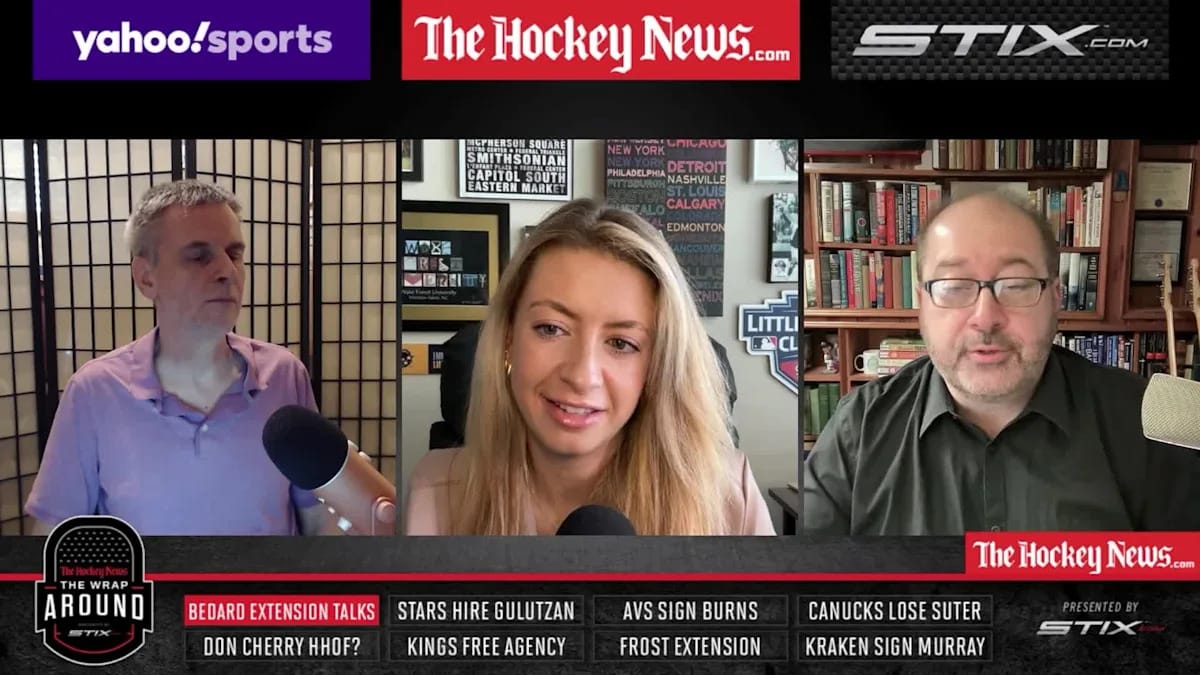 Blackhawks Face Predators in Nashville Saturday Night