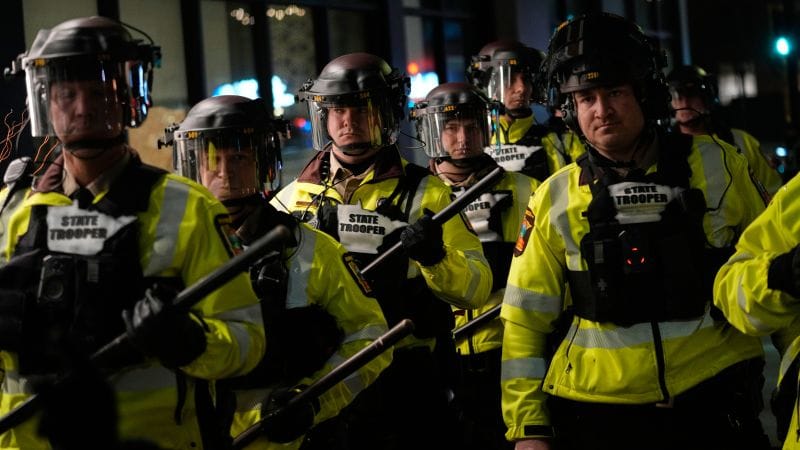 Hundreds More Federal Agents Deployed to Minneapolis