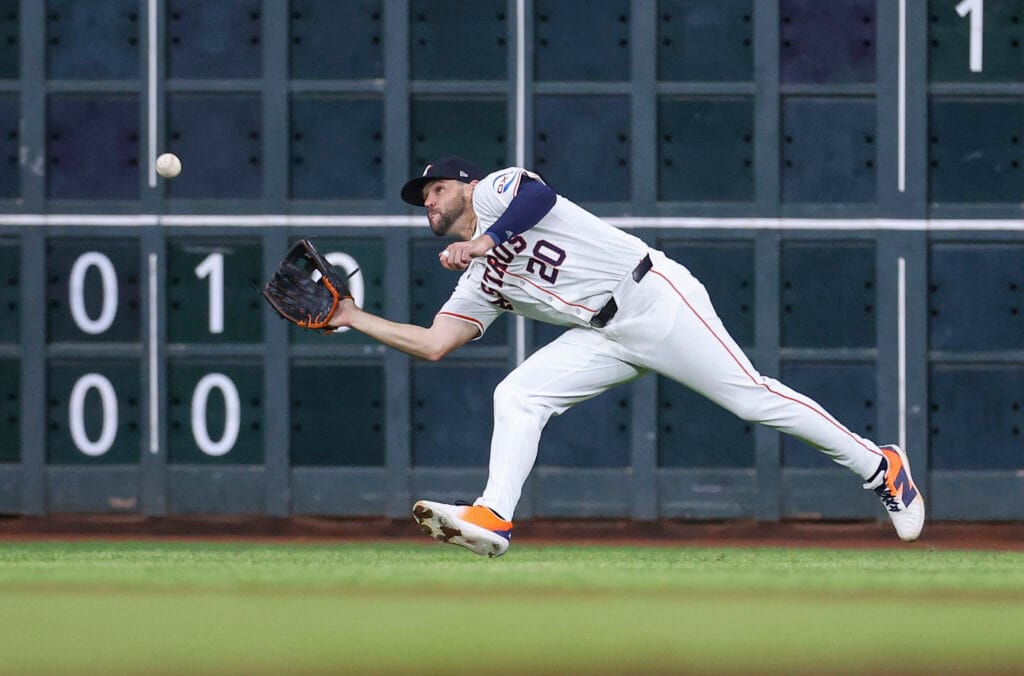 Cubs Sign Chas McCormick to Minor League Deal