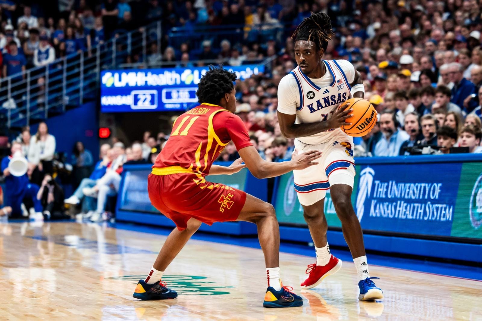 Kansas Hosts Baylor in Critical Big 12 Clash at Allen Fieldhouse