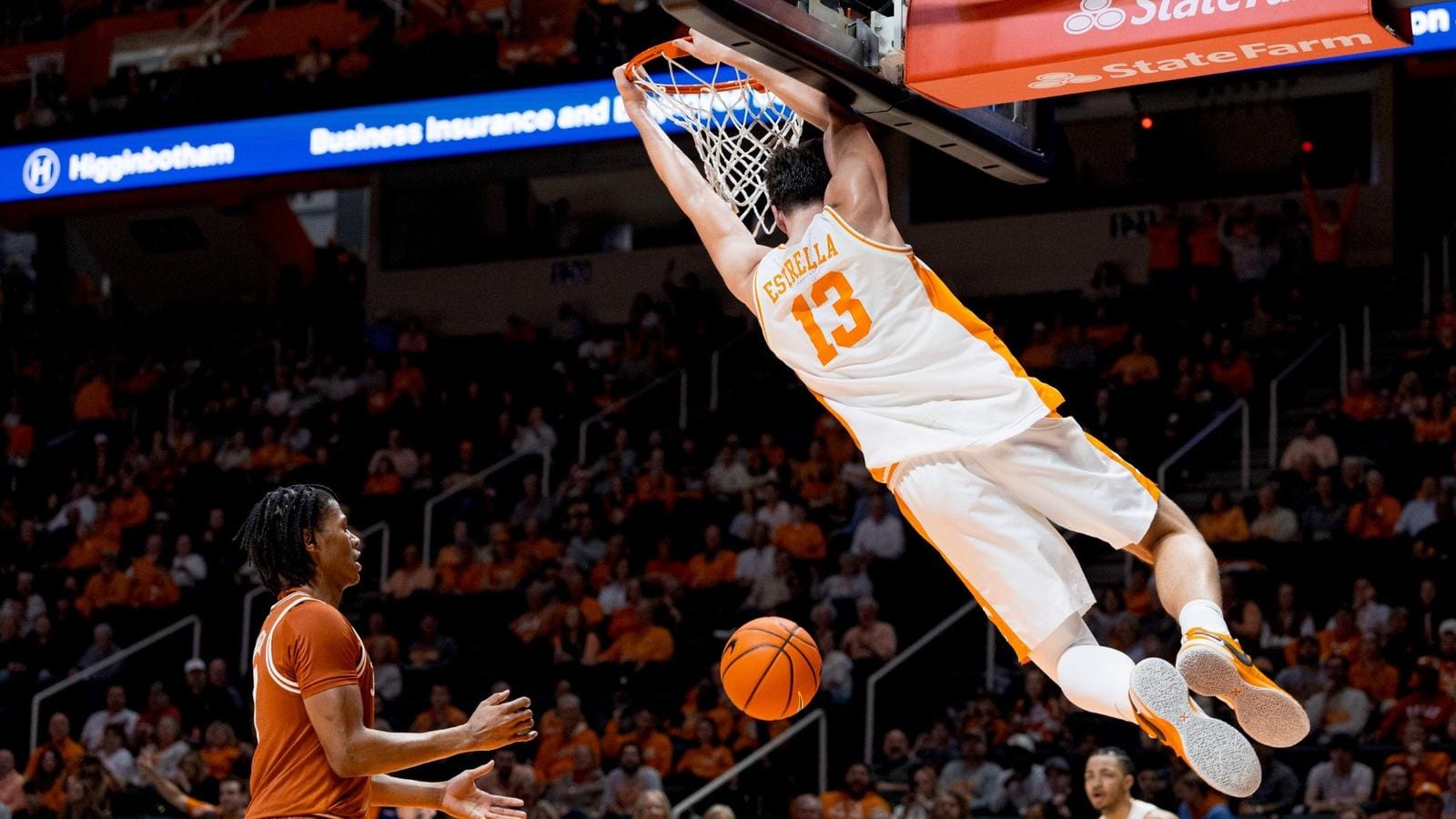 Tennessee Basketball Gears Up for Physical Showdown Against Florida