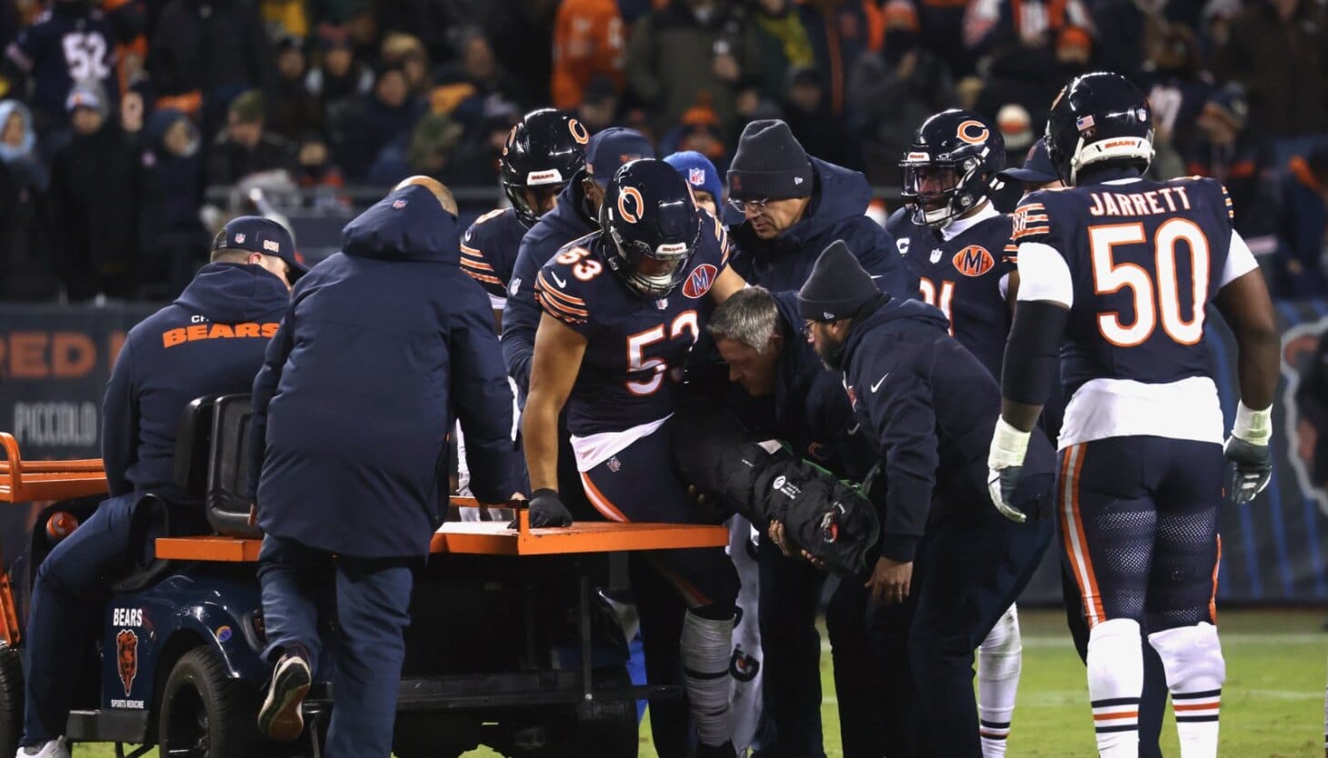 Bears LB T.J. Edwards Suffers Ankle Injury in Playoff Game
