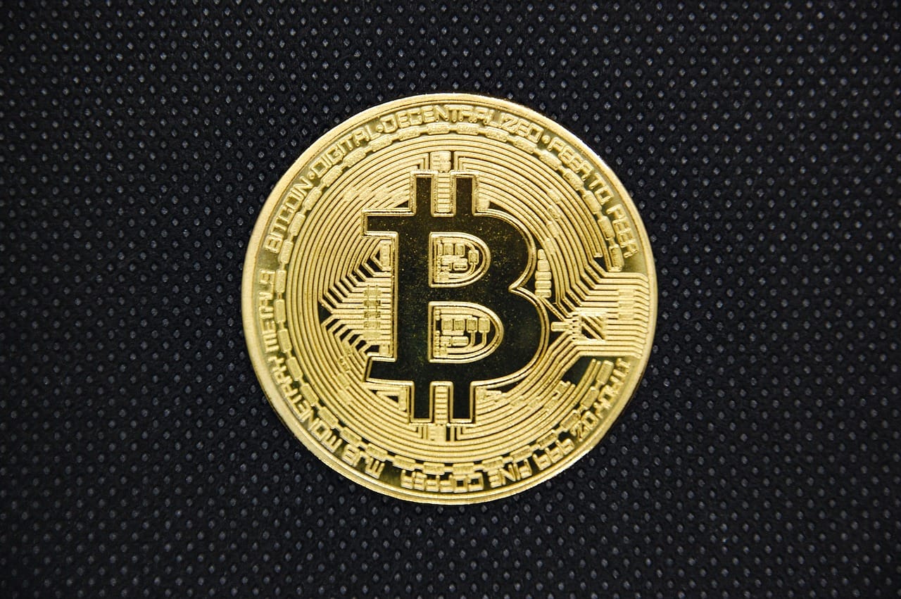 Bitcoin Price Decline Follows Week of Market Volatility and Policy Signals